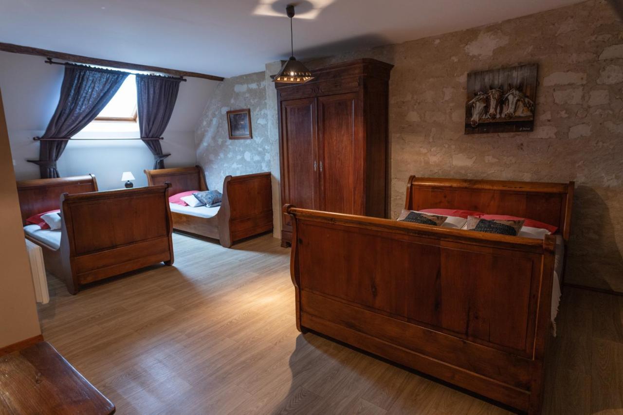 La Sacristie Bed and Breakfast Nouâtre Eksteriør billede