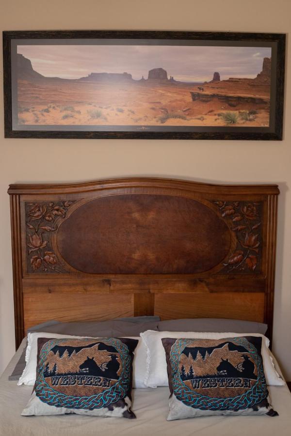 La Sacristie Bed and Breakfast Nouâtre Eksteriør billede